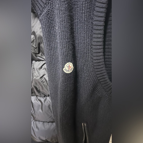 MONCLER VEST 🔥 - Picture 3 of 6